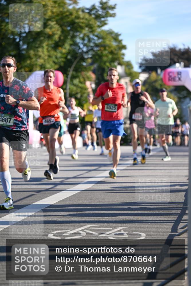 07.09.2025 - BARMER Alsterlauf Dr. Thomas Lammeyer http://msf.ph/oto/8706641 07.09.2025 09:24:58 Laufen 4687, 4652, 8025 meine-sportfotos.de