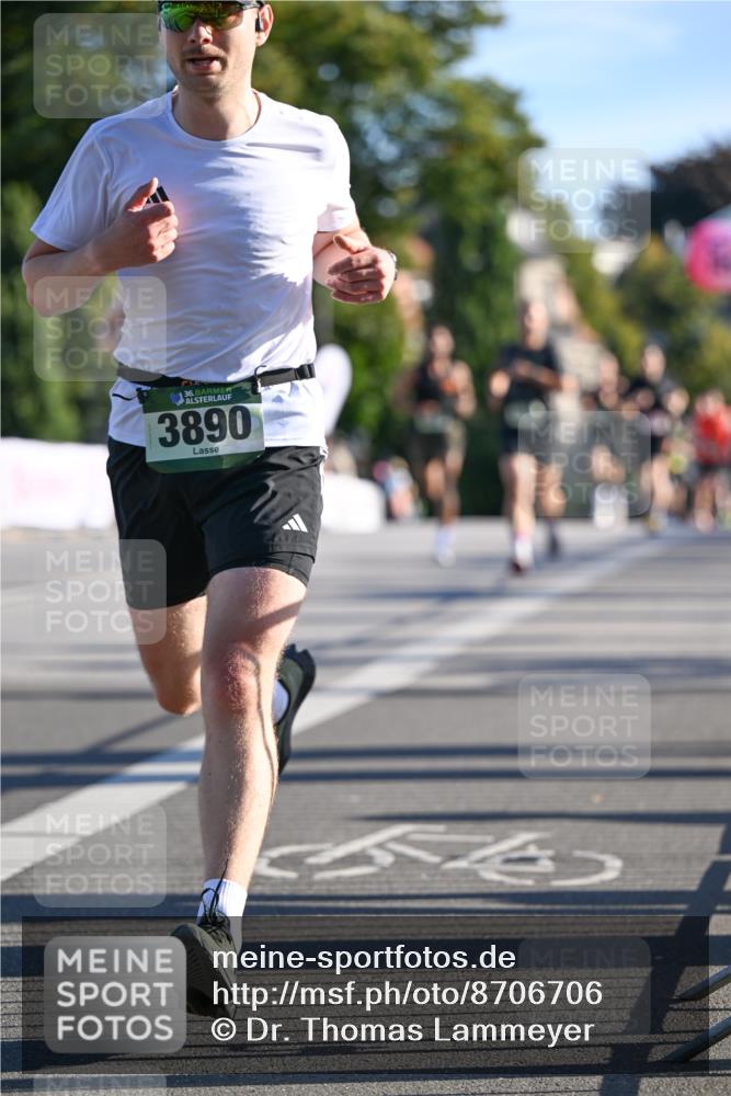 07.09.2025 - BARMER Alsterlauf Dr. Thomas Lammeyer http://msf.ph/oto/8706706 07.09.2025 09:25:12 Laufen 36, 3890 meine-sportfotos.de