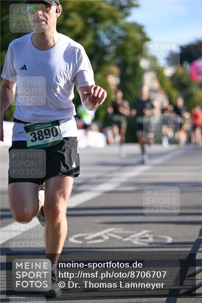 07.09.2025 - BARMER Alsterlauf Dr. Thomas Lammeyer http://msf.ph/oto/8706707 07.09.2025 09:25:12 Laufen 3890 meine-sportfotos.de