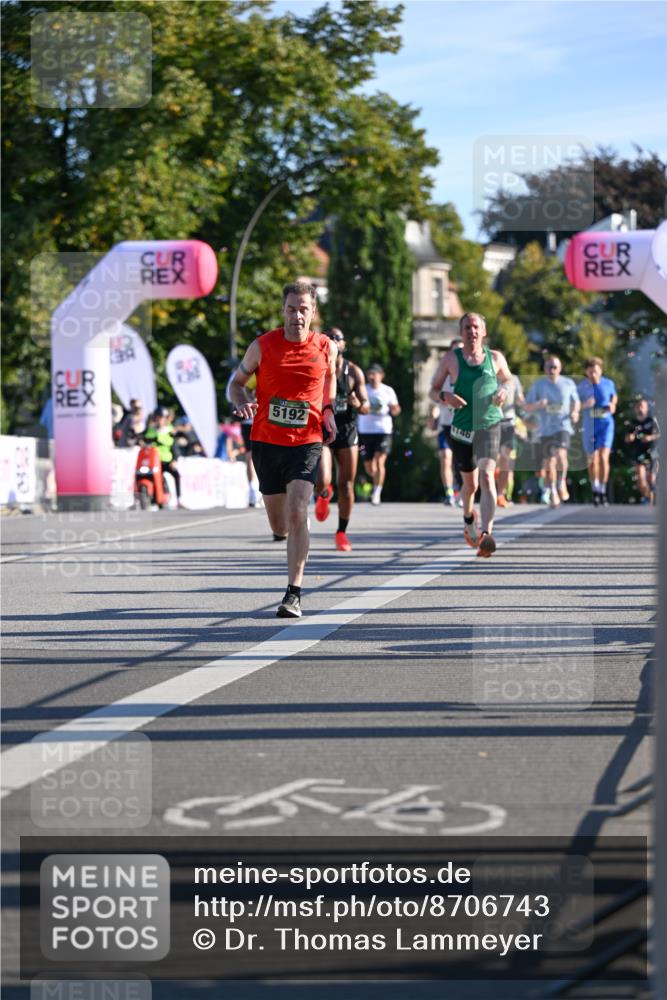 07.09.2025 - BARMER Alsterlauf Dr. Thomas Lammeyer http://msf.ph/oto/8706743 07.09.2025 09:25:19 Laufen 5192, 146 meine-sportfotos.de