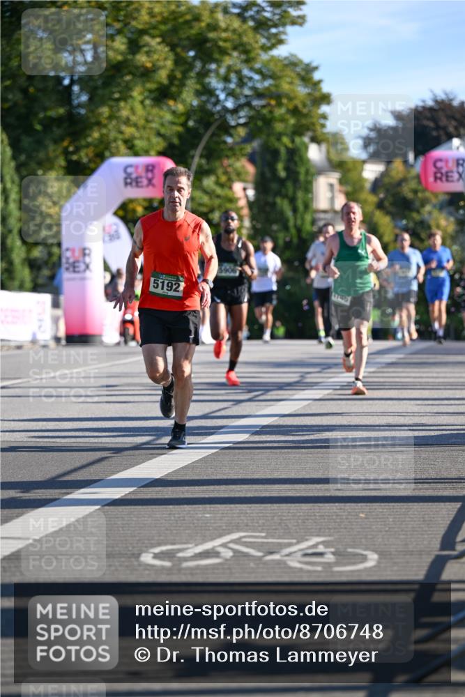 07.09.2025 - BARMER Alsterlauf Dr. Thomas Lammeyer http://msf.ph/oto/8706748 07.09.2025 09:25:20 Laufen 5192, 146 meine-sportfotos.de