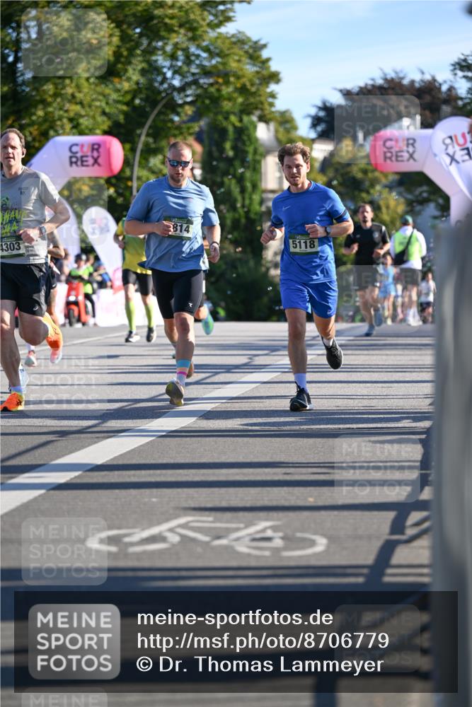 07.09.2025 - BARMER Alsterlauf Dr. Thomas Lammeyer http://msf.ph/oto/8706779 07.09.2025 09:25:25 Laufen 4303, 814, 5118 meine-sportfotos.de