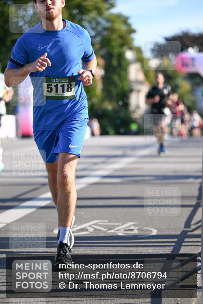 07.09.2025 - BARMER Alsterlauf Dr. Thomas Lammeyer http://msf.ph/oto/8706794 07.09.2025 09:25:27 Laufen 36, 5118 meine-sportfotos.de