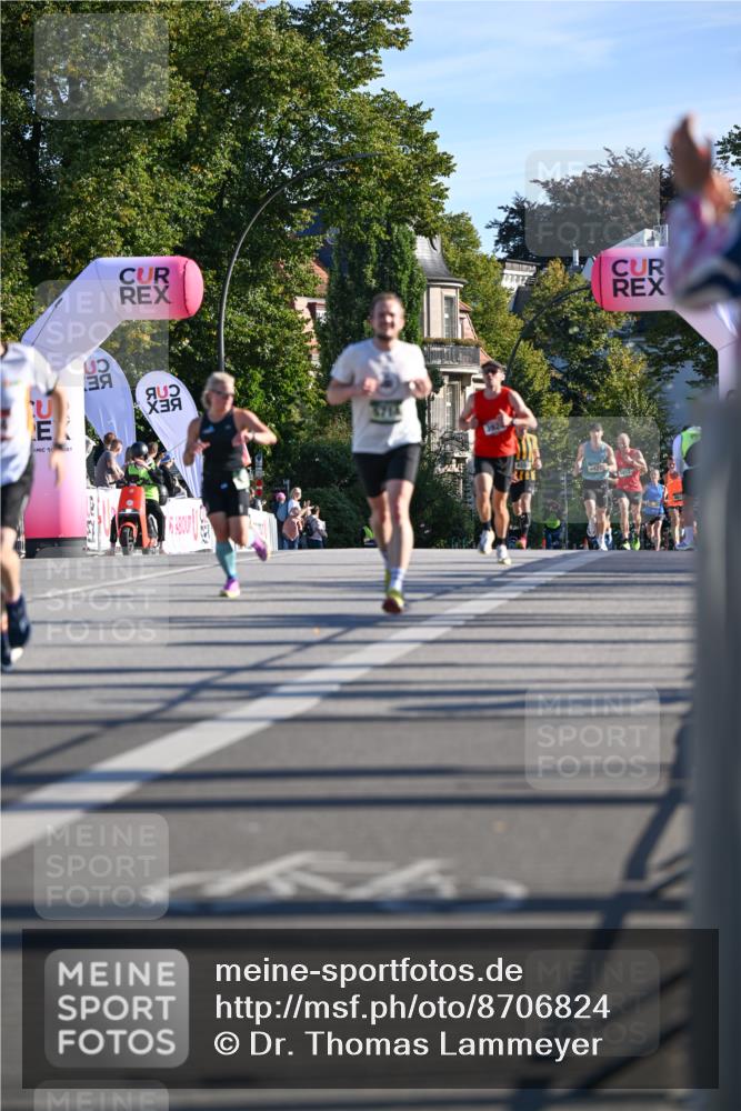 07.09.2025 - BARMER Alsterlauf Dr. Thomas Lammeyer http://msf.ph/oto/8706824 07.09.2025 09:25:39 Laufen 9421, 5913 meine-sportfotos.de