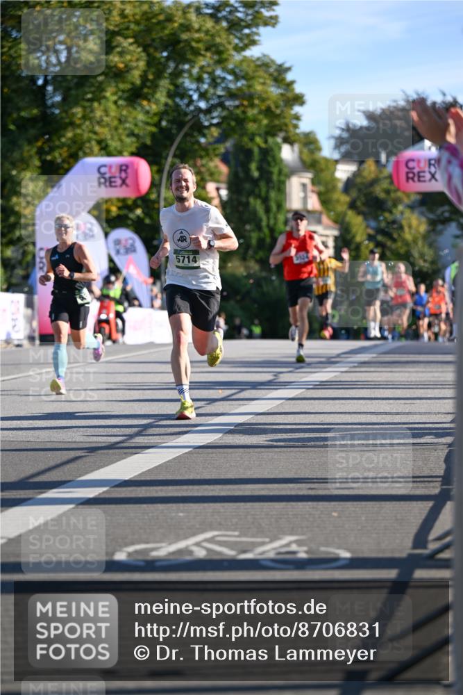 07.09.2025 - BARMER Alsterlauf Dr. Thomas Lammeyer http://msf.ph/oto/8706831 07.09.2025 09:25:40 Laufen 5714 meine-sportfotos.de