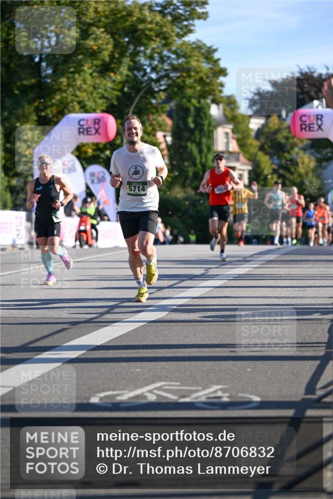 07.09.2025 - BARMER Alsterlauf Dr. Thomas Lammeyer http://msf.ph/oto/8706832 07.09.2025 09:25:40 Laufen 5714 meine-sportfotos.de
