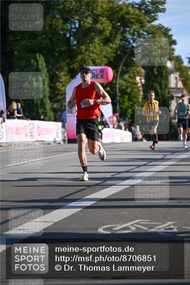 07.09.2025 - BARMER Alsterlauf Dr. Thomas Lammeyer http://msf.ph/oto/8706851 07.09.2025 09:25:43 Laufen 39, 7540 meine-sportfotos.de