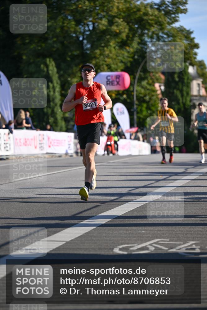 07.09.2025 - BARMER Alsterlauf Dr. Thomas Lammeyer http://msf.ph/oto/8706853 07.09.2025 09:25:43 Laufen 7540, 3924 meine-sportfotos.de