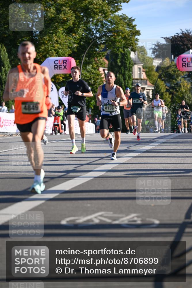 07.09.2025 - BARMER Alsterlauf Dr. Thomas Lammeyer http://msf.ph/oto/8706899 07.09.2025 09:25:52 Laufen 4849, 2826, 8136, 2411, 2561 meine-sportfotos.de