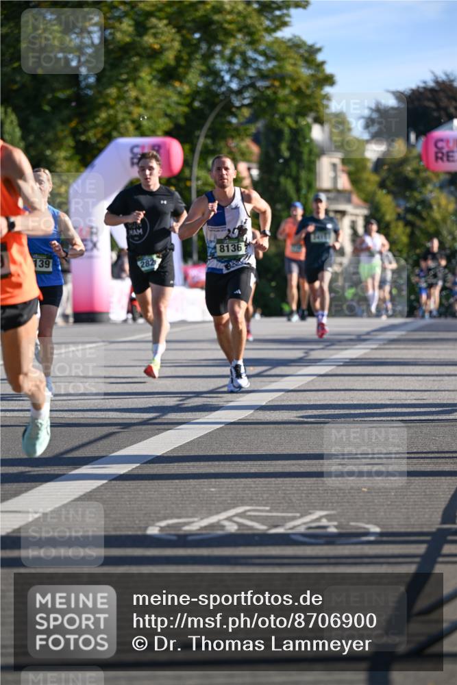 07.09.2025 - BARMER Alsterlauf Dr. Thomas Lammeyer http://msf.ph/oto/8706900 07.09.2025 09:25:53 Laufen 139, 282, 8136 meine-sportfotos.de