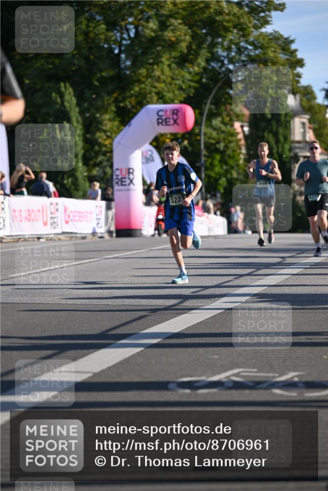 07.09.2025 - BARMER Alsterlauf Dr. Thomas Lammeyer http://msf.ph/oto/8706961 07.09.2025 09:26:04 Laufen 5227, 5317 meine-sportfotos.de