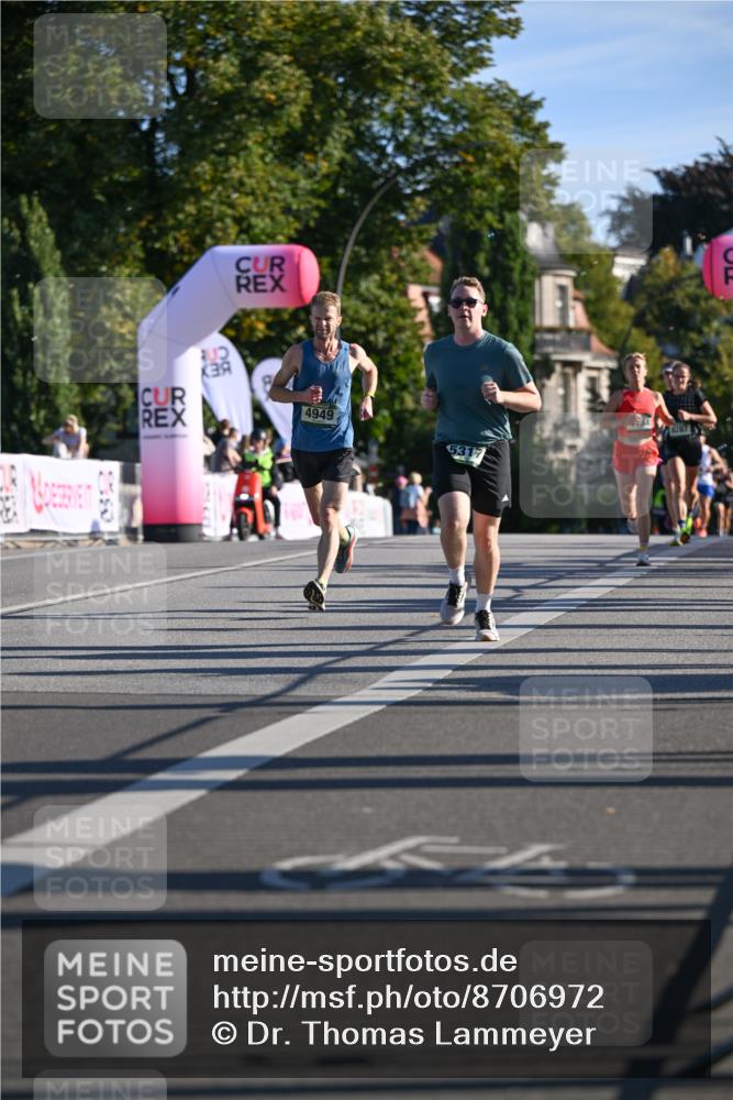 07.09.2025 - BARMER Alsterlauf Dr. Thomas Lammeyer http://msf.ph/oto/8706972 07.09.2025 09:26:05 Laufen 4949, 65317 meine-sportfotos.de