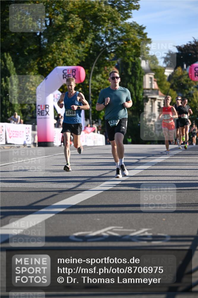 07.09.2025 - BARMER Alsterlauf Dr. Thomas Lammeyer http://msf.ph/oto/8706975 07.09.2025 09:26:06 Laufen 4949, 5317, 1413 meine-sportfotos.de