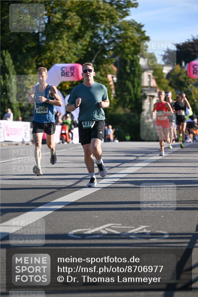 07.09.2025 - BARMER Alsterlauf Dr. Thomas Lammeyer http://msf.ph/oto/8706977 07.09.2025 09:26:07 Laufen 4949, 5317 meine-sportfotos.de