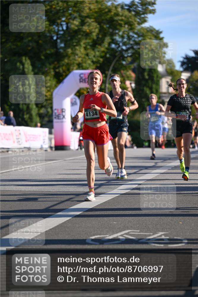 07.09.2025 - BARMER Alsterlauf Dr. Thomas Lammeyer http://msf.ph/oto/8706997 07.09.2025 09:26:10 Laufen 4134 meine-sportfotos.de