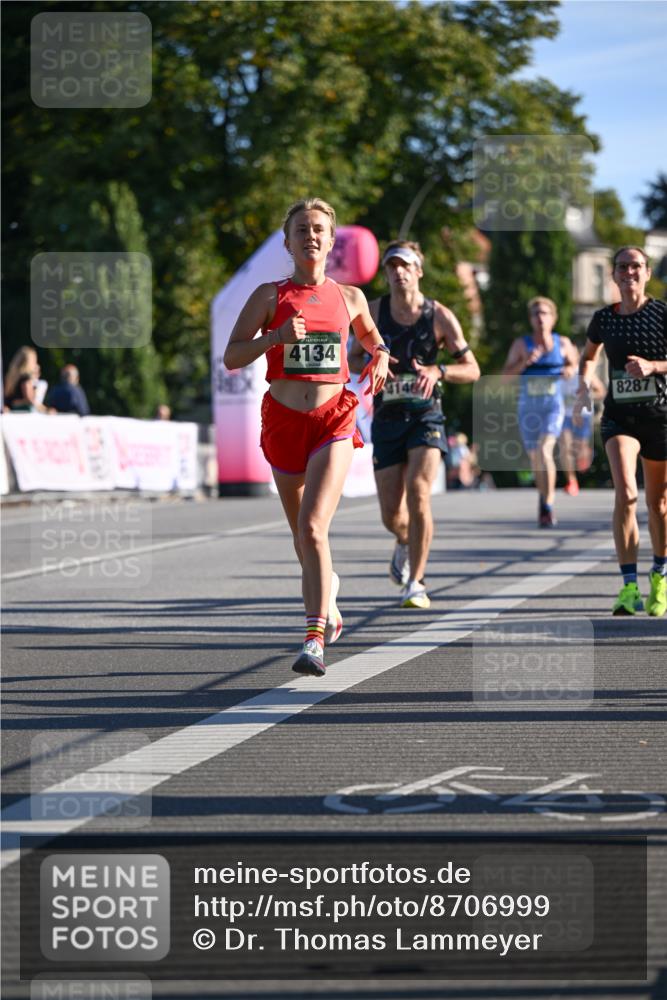 07.09.2025 - BARMER Alsterlauf Dr. Thomas Lammeyer http://msf.ph/oto/8706999 07.09.2025 09:26:10 Laufen 4134, 8287 meine-sportfotos.de