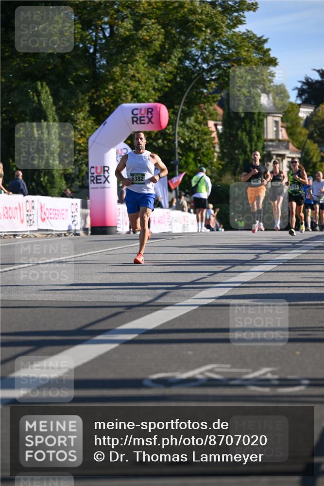 07.09.2025 - BARMER Alsterlauf Dr. Thomas Lammeyer http://msf.ph/oto/8707020 07.09.2025 09:26:14 Laufen 5382 meine-sportfotos.de