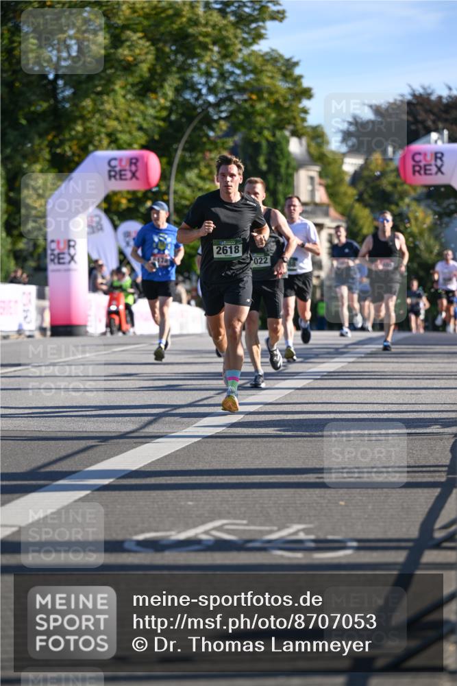 07.09.2025 - BARMER Alsterlauf Dr. Thomas Lammeyer http://msf.ph/oto/8707053 07.09.2025 09:26:21 Laufen 2618, 022 meine-sportfotos.de