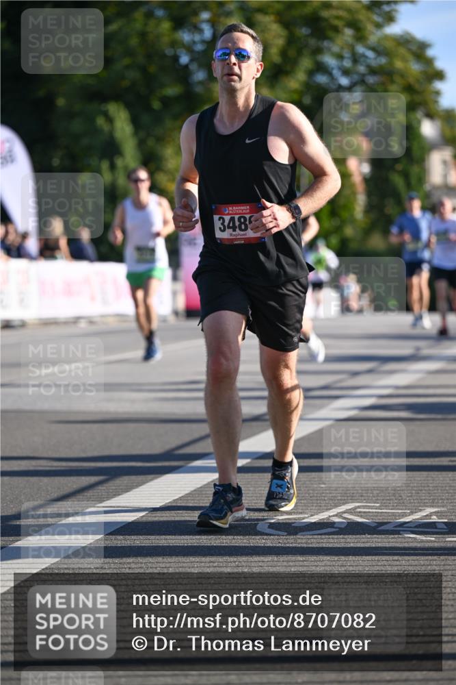 07.09.2025 - BARMER Alsterlauf Dr. Thomas Lammeyer http://msf.ph/oto/8707082 07.09.2025 09:26:26 Laufen 136, 3489 meine-sportfotos.de