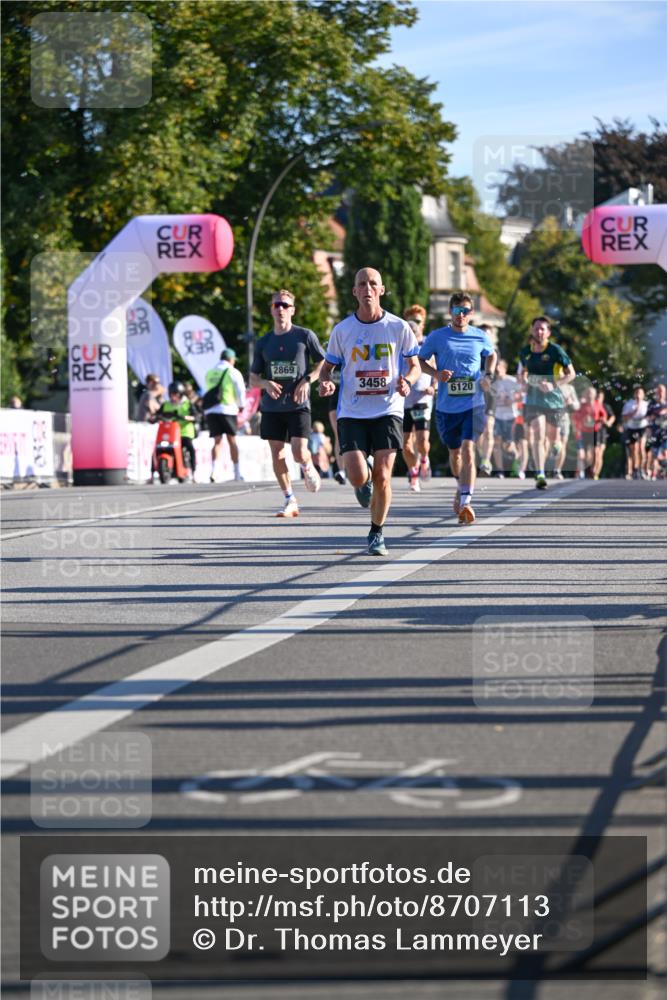 07.09.2025 - BARMER Alsterlauf Dr. Thomas Lammeyer http://msf.ph/oto/8707113 07.09.2025 09:26:33 Laufen 35, 2869, 3458, 6120 meine-sportfotos.de