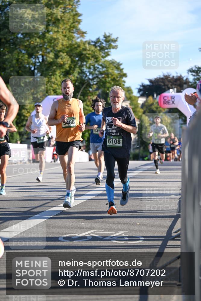 07.09.2025 - BARMER Alsterlauf Dr. Thomas Lammeyer http://msf.ph/oto/8707202 07.09.2025 09:26:50 Laufen 8040, 5488, 264, 42, 540, 38336, 46112, 6108, 13461 meine-sportfotos.de