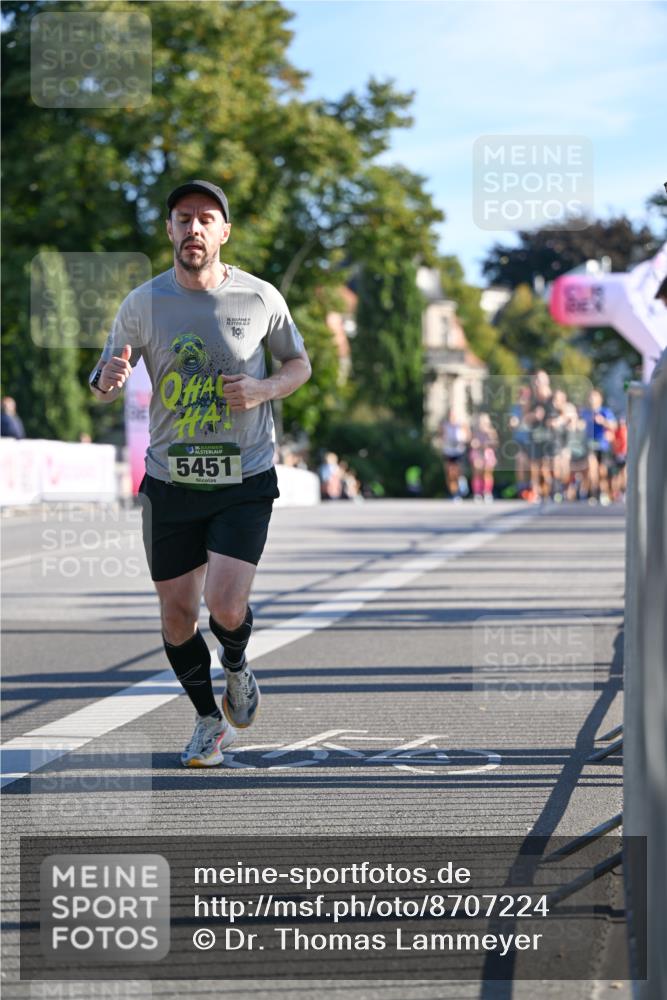 07.09.2025 - BARMER Alsterlauf Dr. Thomas Lammeyer http://msf.ph/oto/8707224 07.09.2025 09:26:55 Laufen 36, 5451, 19 meine-sportfotos.de