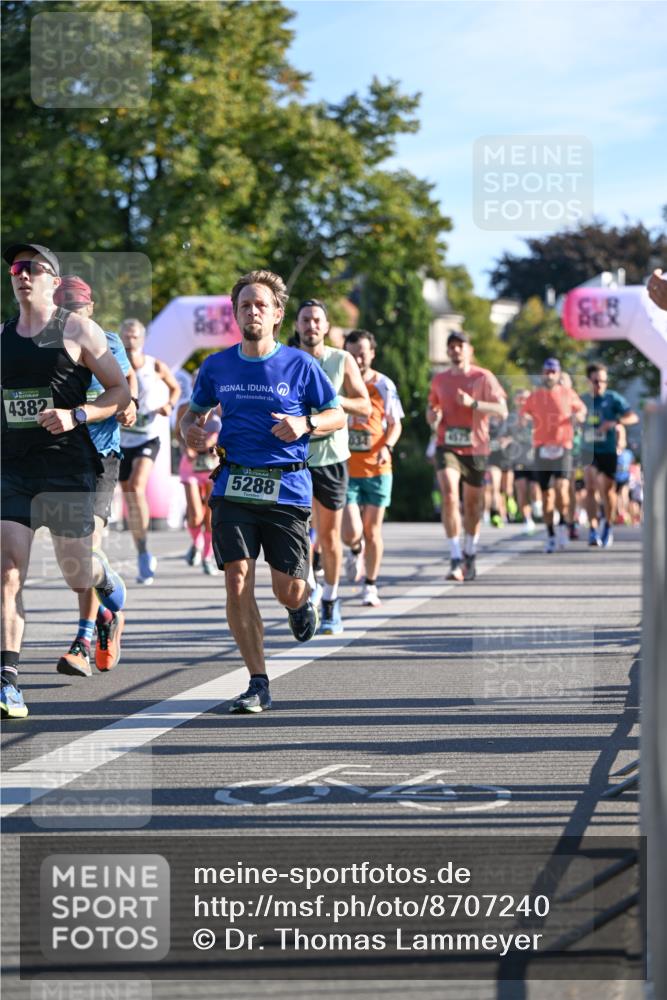 07.09.2025 - BARMER Alsterlauf Dr. Thomas Lammeyer http://msf.ph/oto/8707240 07.09.2025 09:27:03 Laufen 4382, 5288 meine-sportfotos.de