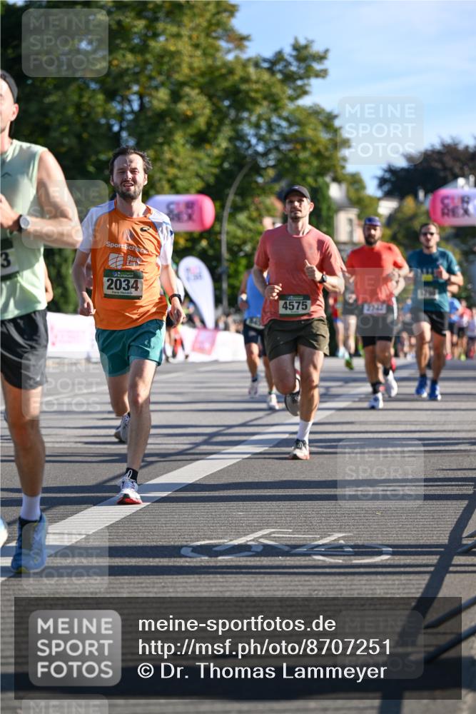 07.09.2025 - BARMER Alsterlauf Dr. Thomas Lammeyer http://msf.ph/oto/8707251 07.09.2025 09:27:05 Laufen 3, 2034, 4575 meine-sportfotos.de