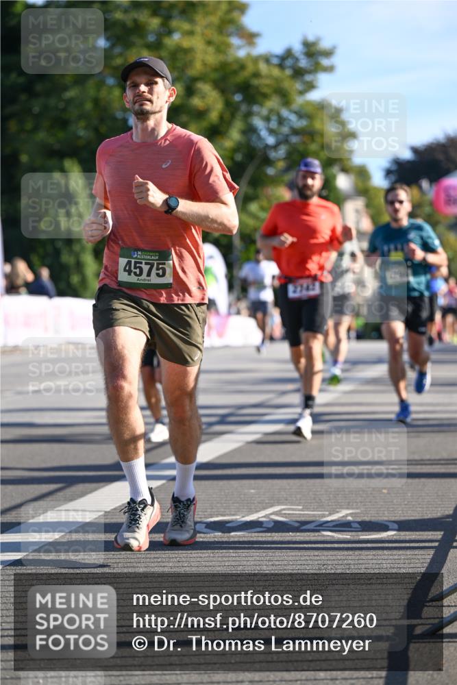 07.09.2025 - BARMER Alsterlauf Dr. Thomas Lammeyer http://msf.ph/oto/8707260 07.09.2025 09:27:06 Laufen 4575, 2742 meine-sportfotos.de