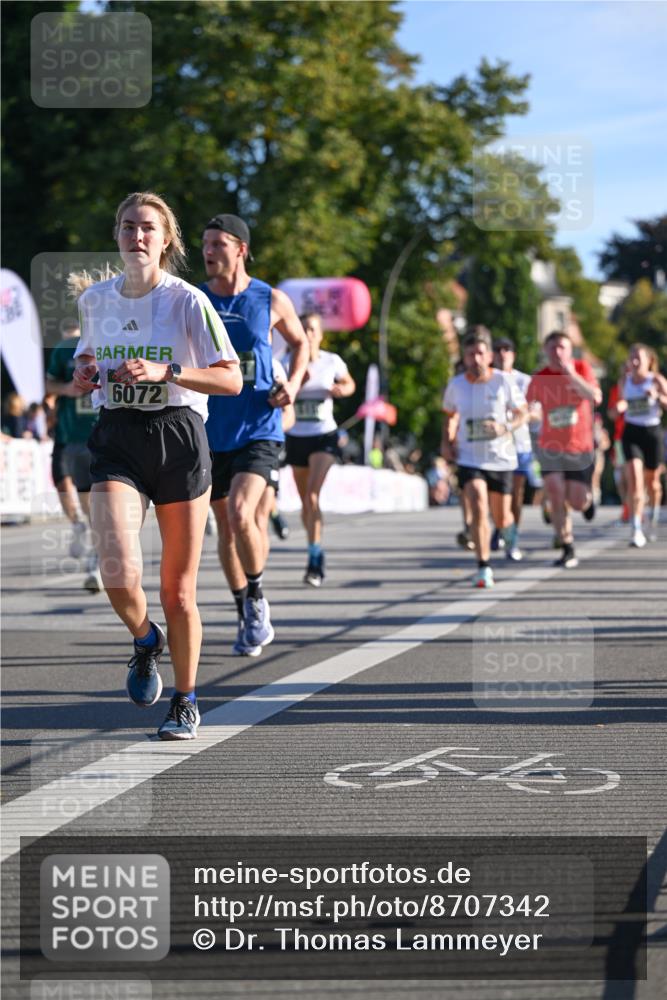 07.09.2025 - BARMER Alsterlauf Dr. Thomas Lammeyer http://msf.ph/oto/8707342 07.09.2025 09:27:21 Laufen 6072 meine-sportfotos.de