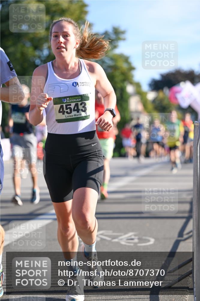 07.09.2025 - BARMER Alsterlauf Dr. Thomas Lammeyer http://msf.ph/oto/8707370 07.09.2025 09:27:26 Laufen 36, 4543, 444 meine-sportfotos.de