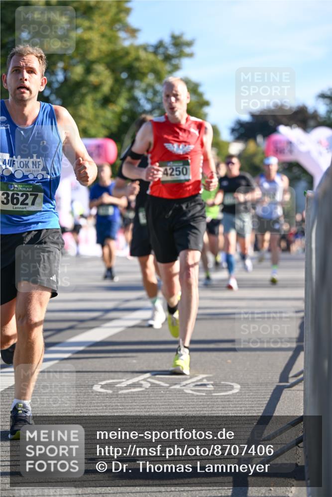 07.09.2025 - BARMER Alsterlauf Dr. Thomas Lammeyer http://msf.ph/oto/8707406 07.09.2025 09:27:34 Laufen 2010, 36, 3627, 4250 meine-sportfotos.de