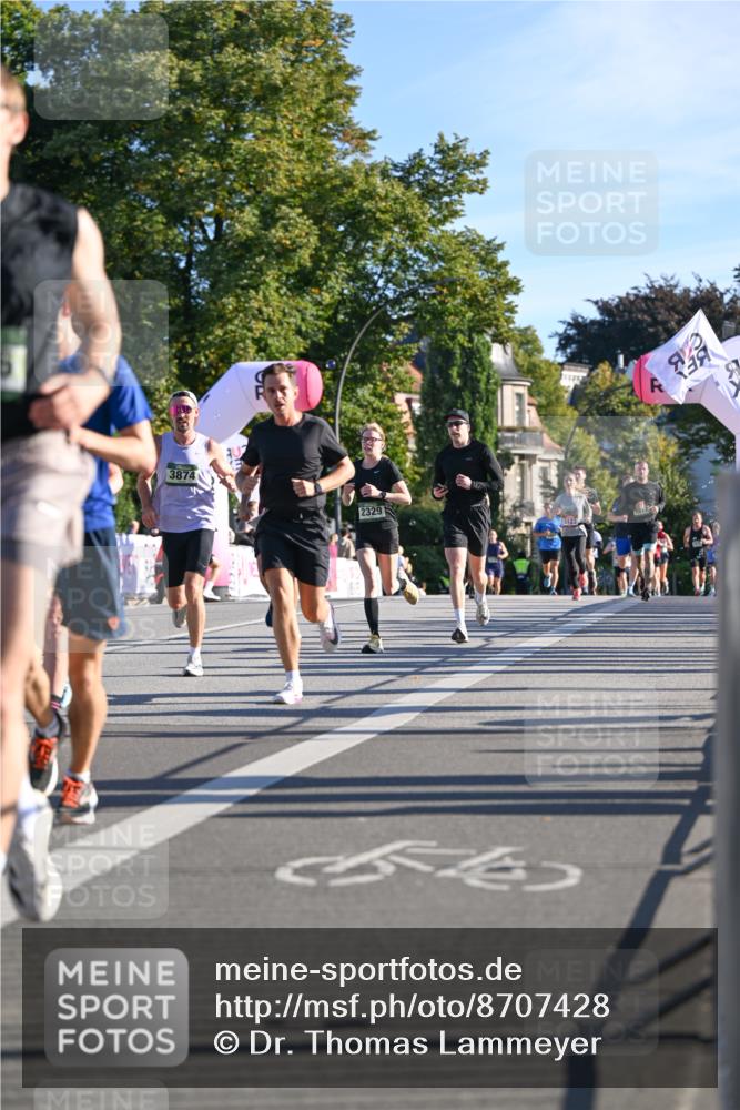 07.09.2025 - BARMER Alsterlauf Dr. Thomas Lammeyer http://msf.ph/oto/8707428 07.09.2025 09:27:39 Laufen 3874, 2329 meine-sportfotos.de