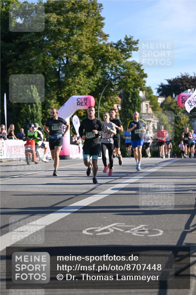07.09.2025 - BARMER Alsterlauf Dr. Thomas Lammeyer http://msf.ph/oto/8707448 07.09.2025 09:27:44 Laufen 8431, 1017, 6163, 5123 meine-sportfotos.de