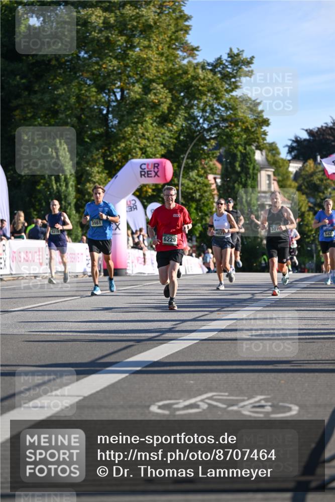 07.09.2025 - BARMER Alsterlauf Dr. Thomas Lammeyer http://msf.ph/oto/8707464 07.09.2025 09:27:50 Laufen 3981, 255, 6229, 4821, 391, 54 meine-sportfotos.de