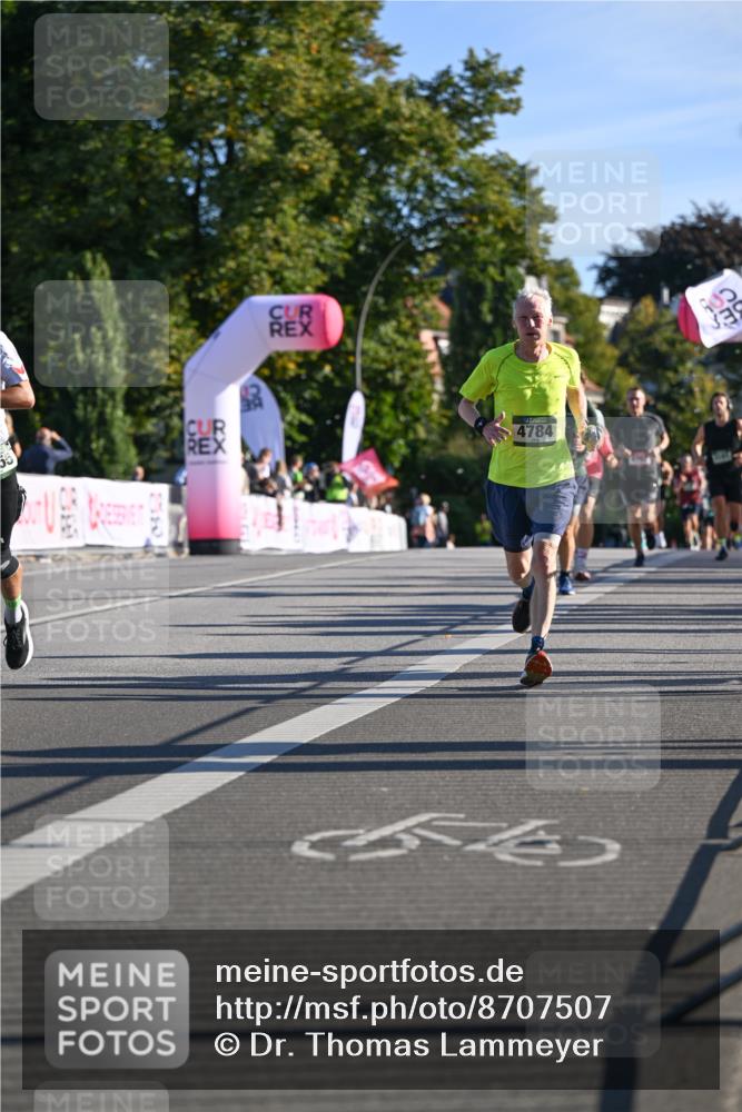 07.09.2025 - BARMER Alsterlauf Dr. Thomas Lammeyer http://msf.ph/oto/8707507 07.09.2025 09:27:58 Laufen 4784 meine-sportfotos.de