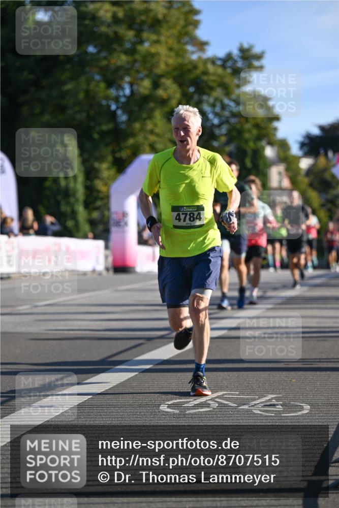 07.09.2025 - BARMER Alsterlauf Dr. Thomas Lammeyer http://msf.ph/oto/8707515 07.09.2025 09:28:00 Laufen 4784 meine-sportfotos.de