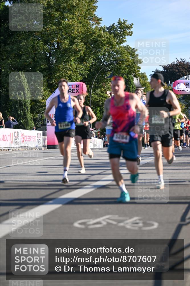 07.09.2025 - BARMER Alsterlauf Dr. Thomas Lammeyer http://msf.ph/oto/8707607 07.09.2025 09:28:17 Laufen 610, 5284 meine-sportfotos.de