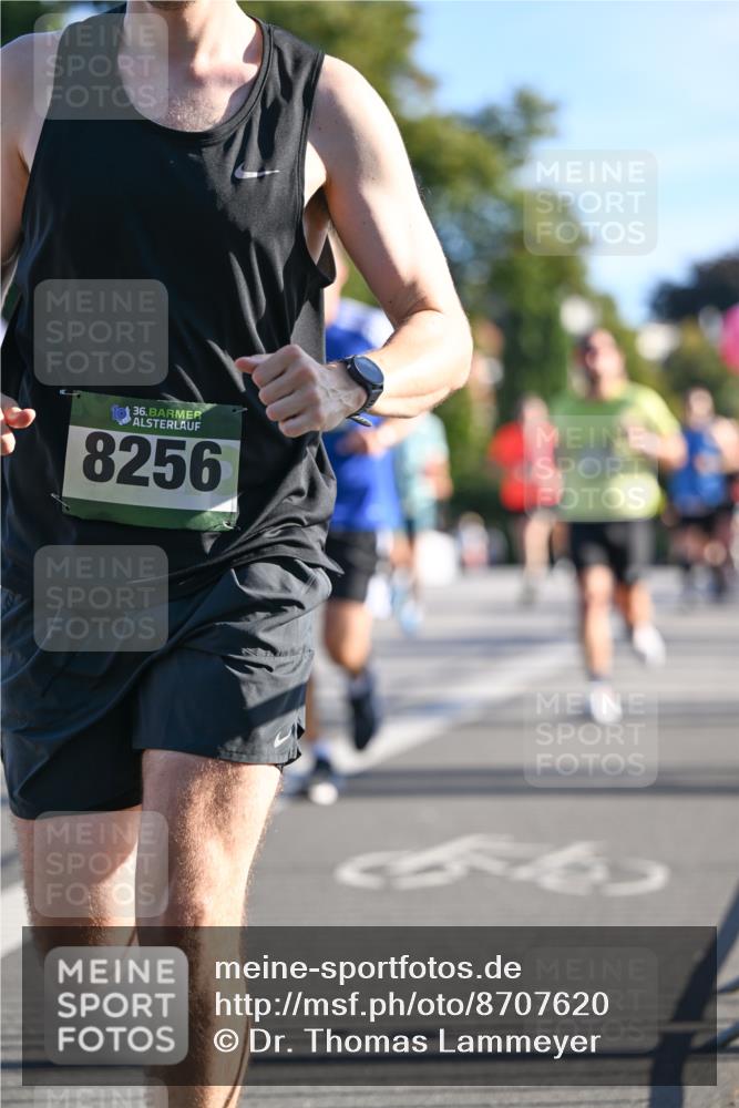 07.09.2025 - BARMER Alsterlauf Dr. Thomas Lammeyer http://msf.ph/oto/8707620 07.09.2025 09:28:20 Laufen 36, 8256 meine-sportfotos.de
