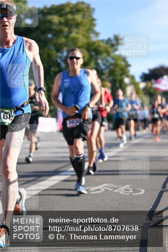 07.09.2025 - BARMER Alsterlauf Dr. Thomas Lammeyer http://msf.ph/oto/8707638 07.09.2025 09:28:25 Laufen 168, 3530, 444 meine-sportfotos.de