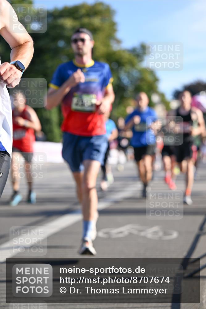 07.09.2025 - BARMER Alsterlauf Dr. Thomas Lammeyer http://msf.ph/oto/8707674 07.09.2025 09:28:33 Laufen  meine-sportfotos.de