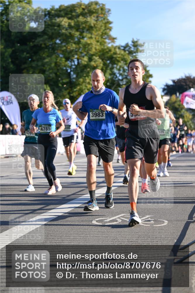 07.09.2025 - BARMER Alsterlauf Dr. Thomas Lammeyer http://msf.ph/oto/8707676 07.09.2025 09:28:34 Laufen 842, 439, 4785, 3983 meine-sportfotos.de