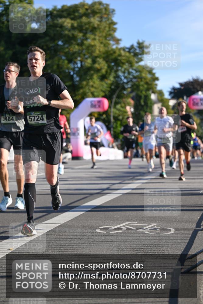 07.09.2025 - BARMER Alsterlauf Dr. Thomas Lammeyer http://msf.ph/oto/8707731 07.09.2025 09:28:42 Laufen 3484, 5724, 569 meine-sportfotos.de