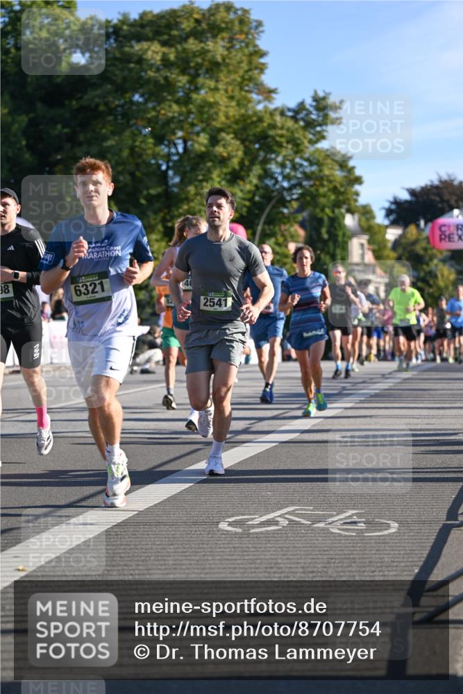 07.09.2025 - BARMER Alsterlauf Dr. Thomas Lammeyer http://msf.ph/oto/8707754 07.09.2025 09:28:46 Laufen 98, 6321, 2541, 39 meine-sportfotos.de