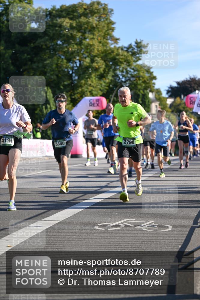 07.09.2025 - BARMER Alsterlauf Dr. Thomas Lammeyer http://msf.ph/oto/8707789 07.09.2025 09:28:52 Laufen 4196, 5340, 2790 meine-sportfotos.de
