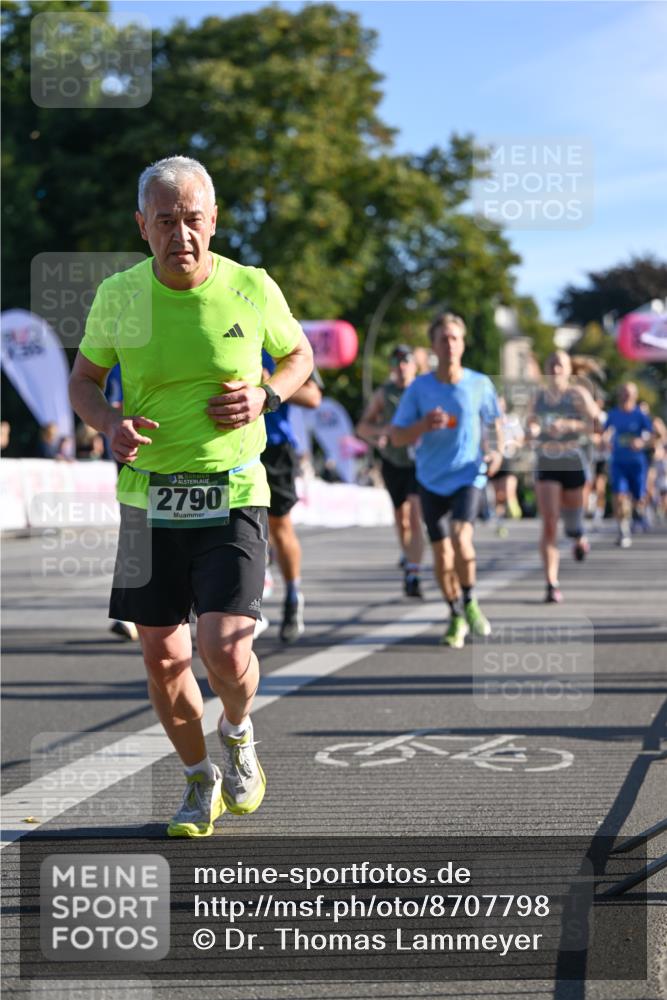 07.09.2025 - BARMER Alsterlauf Dr. Thomas Lammeyer http://msf.ph/oto/8707798 07.09.2025 09:28:53 Laufen 136, 2790 meine-sportfotos.de