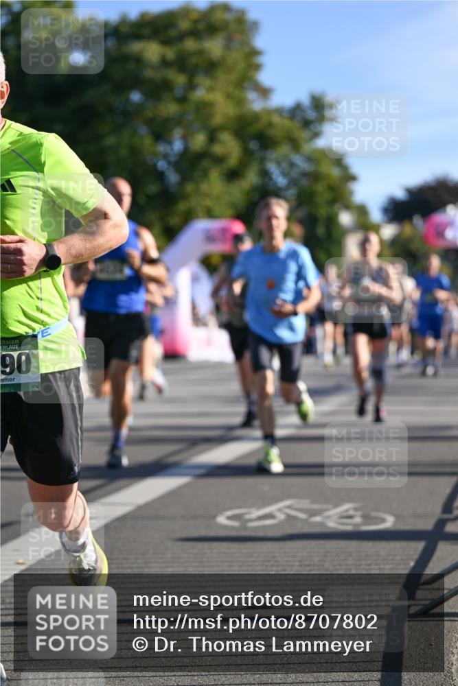 07.09.2025 - BARMER Alsterlauf Dr. Thomas Lammeyer http://msf.ph/oto/8707802 07.09.2025 09:28:54 Laufen 90, 444 meine-sportfotos.de