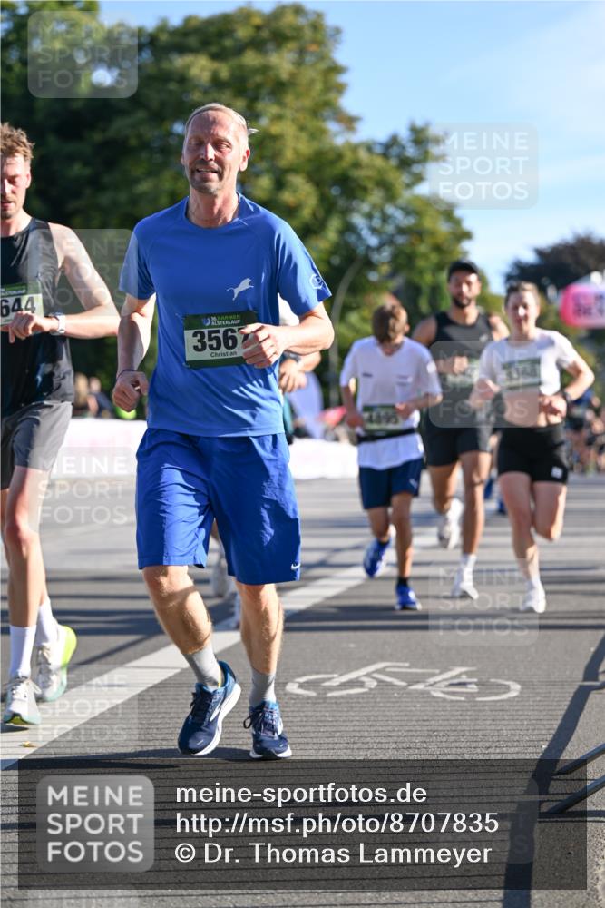 07.09.2025 - BARMER Alsterlauf Dr. Thomas Lammeyer http://msf.ph/oto/8707835 07.09.2025 09:29:00 Laufen 644, 36, 356, 4495, 54, 1368 meine-sportfotos.de
