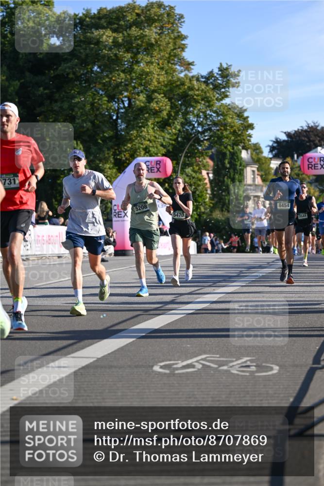 07.09.2025 - BARMER Alsterlauf Dr. Thomas Lammeyer http://msf.ph/oto/8707869 07.09.2025 09:29:05 Laufen 731, 5208, 5470, 54, 8454, 3544 meine-sportfotos.de