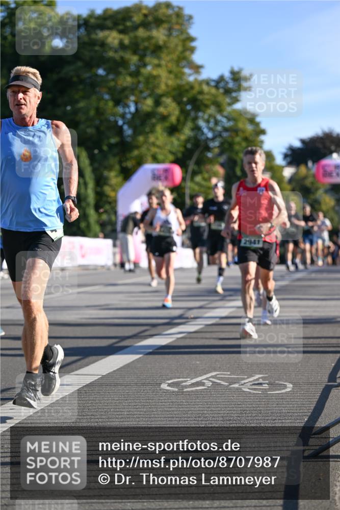 07.09.2025 - BARMER Alsterlauf Dr. Thomas Lammeyer http://msf.ph/oto/8707987 07.09.2025 09:29:25 Laufen 2941, 59 meine-sportfotos.de